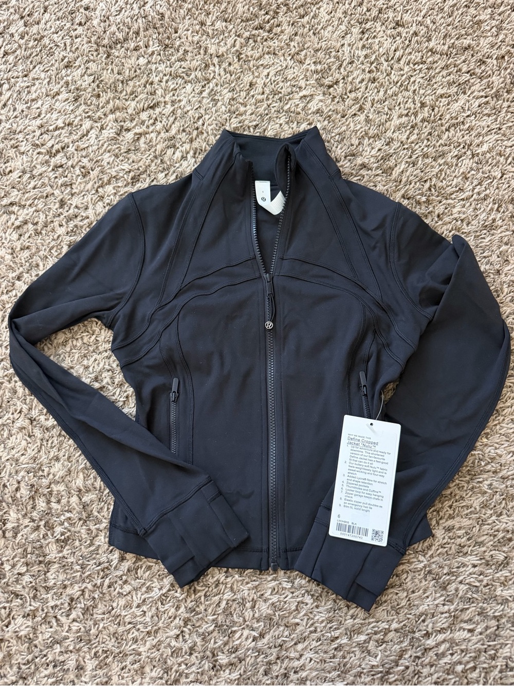 NWT lululemon cropped define jacket